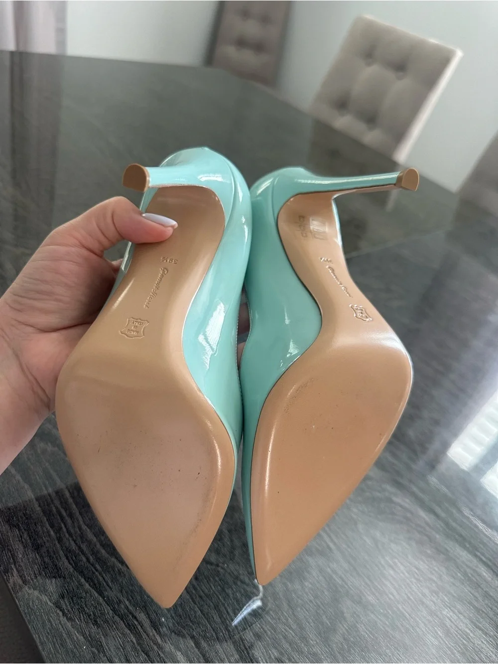 Gianvito Rossi Mint Patent Pointed-Toe Pumps - Picture 4 of 4